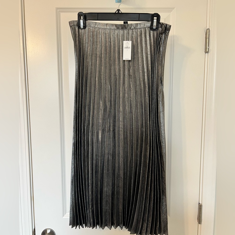 NWT Banana Republic Metallic Gray A-Line Skirt